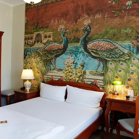 Kronprinz Hotel 3*