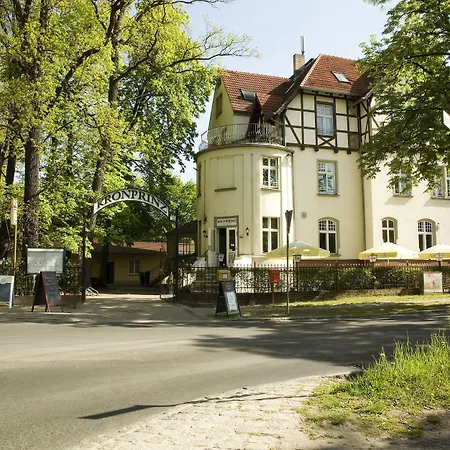 Kronprinz Hotel 3*