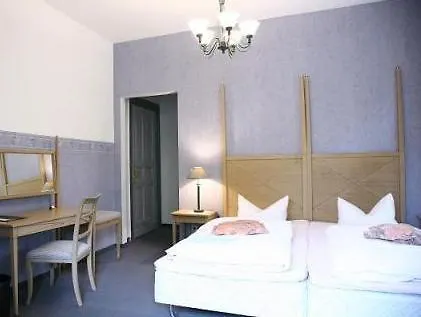 Kronprinz Hotel 3*