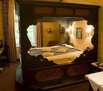 Kronprinz 호텔 팔켄제